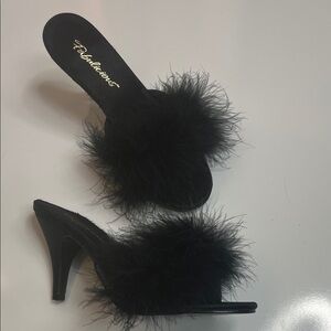 Fabulicious Feather Heeled Slides New Black Size